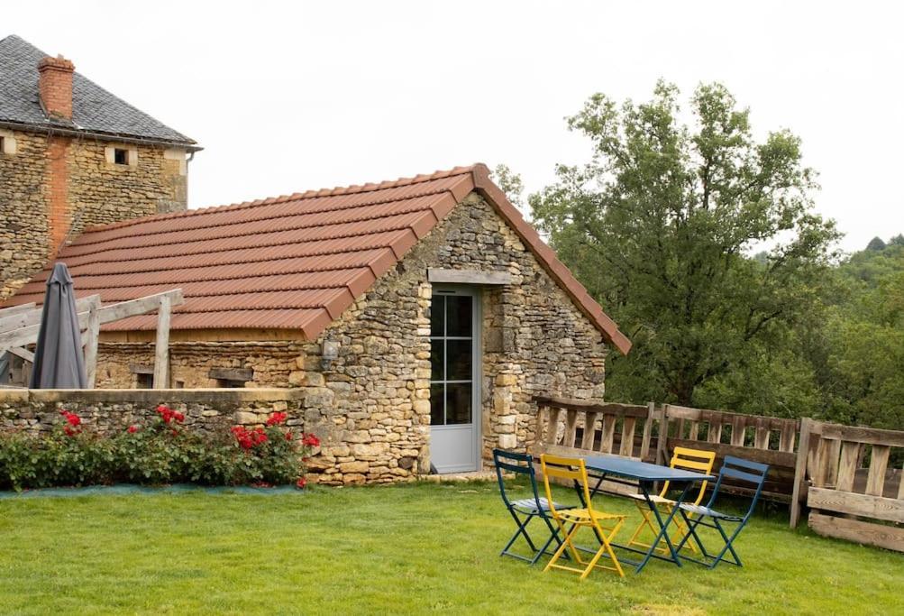 Villa Ancienne Soue Amenagee Proche Sarlat Paulin Exterior foto